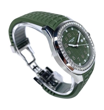 Patek Philippe Aquanaut Luce 09 2022 Fullset Extra Strap German Papers