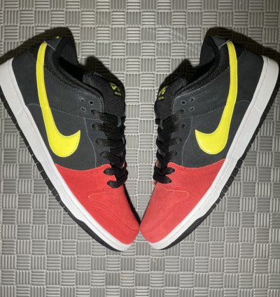 Nike Sb Dunk Low Butthead