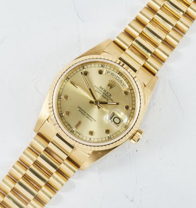 Rolex Day-date 36 18038 With Rare Pinball Dial In Unworn And Full Set Condition