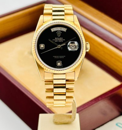Rolex Day-date 36 18238 President Onyx Dial
