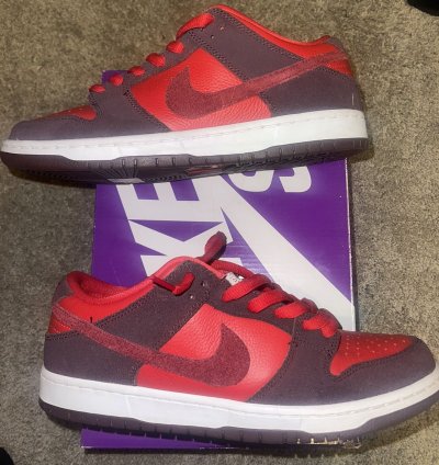 Nike Sb Dunk Low Cherry Pack