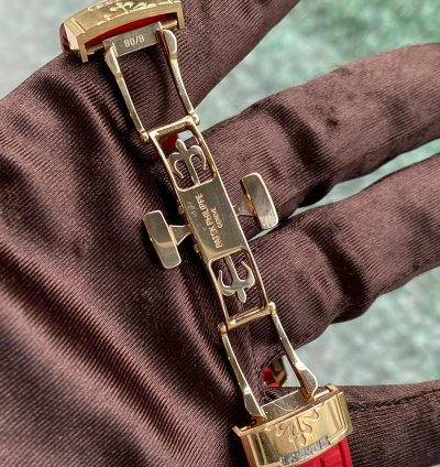 Patek Philippe Aquanaut Luce Rainbow
