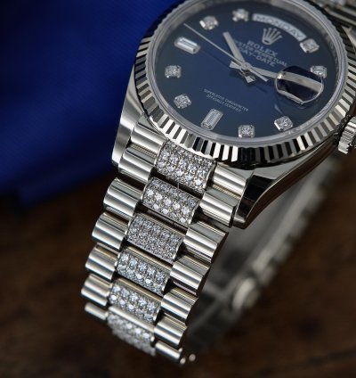 Rolex Day-date 36 18kt Wg Ref 128239 - Diamonds President And Blue Ombr Dial - Full Set 2022