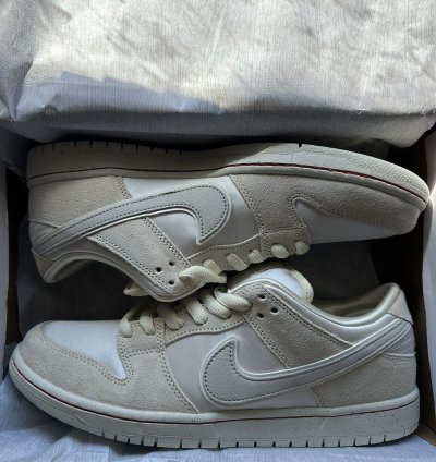Nike Sb Dunk Low City Of Love Light Bone