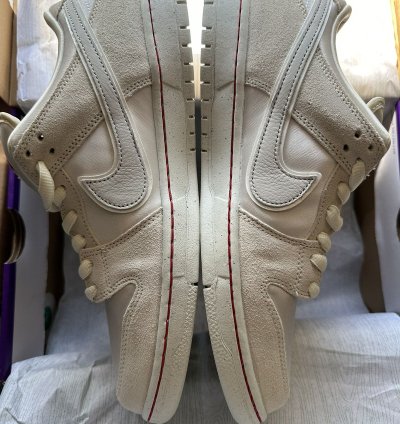 Nike Sb Dunk Low City Of Love Light Bone