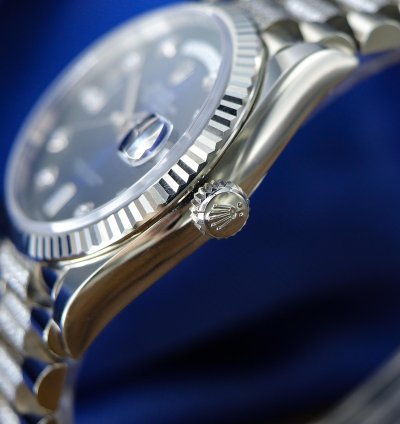 Rolex Day-date 36 18kt Wg Ref 128239 - Diamonds President And Blue Ombr Dial - Full Set 2022