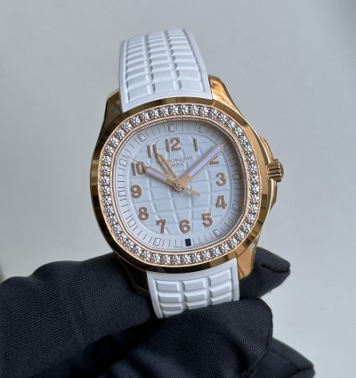 Patek Philippe Aquanaut Luce Travel