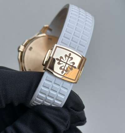 Patek Philippe Aquanaut Luce Travel