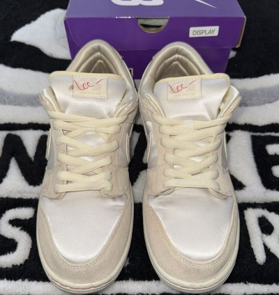 Nike Sb Dunk Low City Of Love Light Bone size 9 5