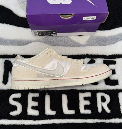 Nike Sb Dunk Low City Of Love Light Bone size 9 5