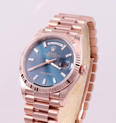 Rolex Day-date 36 2024 Day Date 36 Blue Green Diamond Baguette Rose Gold Everose 128235