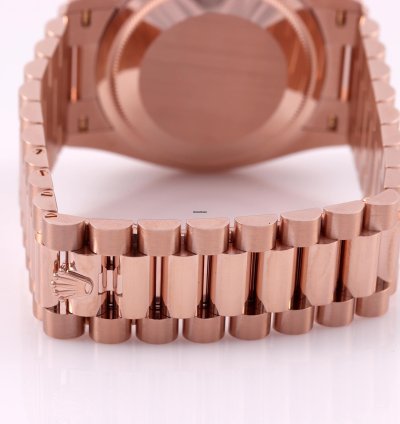 Rolex Day-date 36 2024 Day Date 36 Blue Green Diamond Baguette Rose Gold Everose 128235