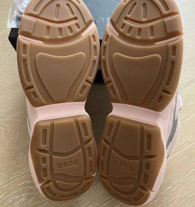 Final Drop - Dior B24 Pale Pink Trainer Sneakers