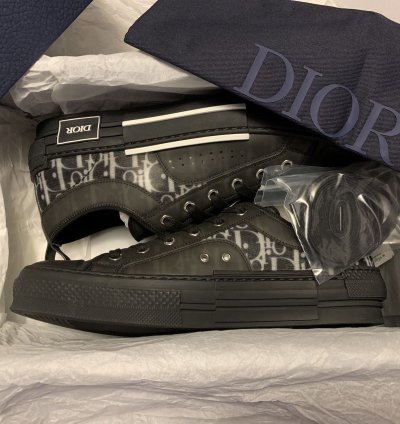 Fw 20 B23 Low Top Sneakers