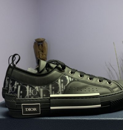 Fw 20 B23 Low Top Sneakers