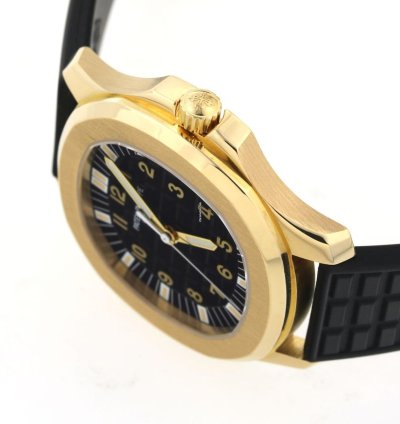 Patek Philippe Aquanaut Ref 5065 Yellow Gold 2 Straps Black