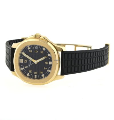 Patek Philippe Aquanaut Ref 5065 Yellow Gold 2 Straps Black