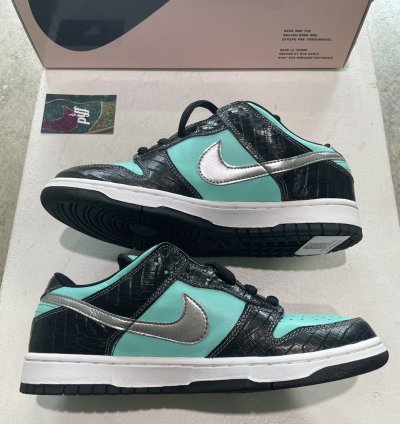 Nike Sb Dunk Low Diamond Supply Co