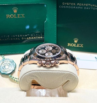 Rolex Daytona 126505 Daytona 40mm Rose Gold Black Diamond Set Oyster