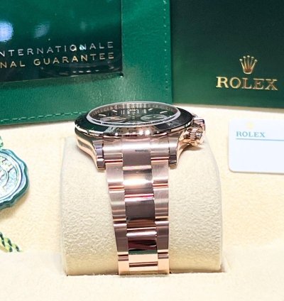 Rolex Daytona 126505 Daytona 40mm Rose Gold Black Diamond Set Oyster