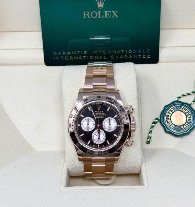 Rolex Daytona 126505 Daytona 40mm Rose Gold Black Diamond Sundust Dial Oyster