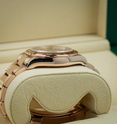 Rolex Daytona 126505 Everose Full Set