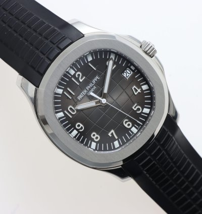 Patek Philippe Aquanaut Ref 5167a-001 Full Set Excellent Conditions Year 2020