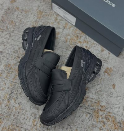 New Balance 1906 Loafers All Black Leather