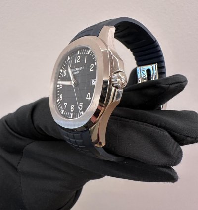 Patek Philippe Aquanaut Ref 5168g-001
