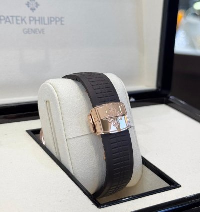 Patek Philippe Aquanaut Rose Gold Brown Dial 2022