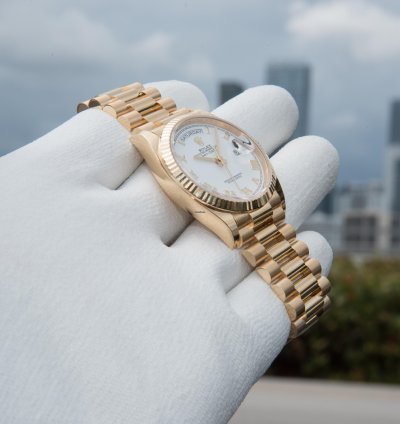 Rolex Day-date 36 36mm 2022 White Roman Dial
