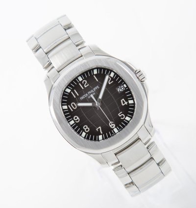 Patek Philippe Aquanaut Serviced 01 2020 Perfect Condition 1st Hand Watch Box Papers
