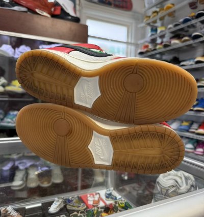Nike Sb Dunk Low Habibi Frame Skate