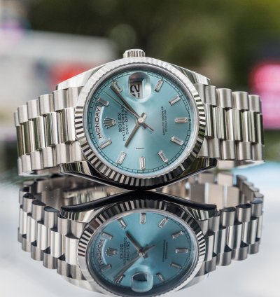 Rolex Day-date 36 36mm Dial Day-date - Ice Blue Diamond Baguette