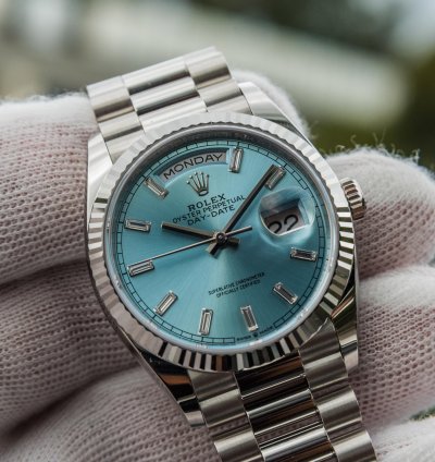 Rolex Day-date 36 36mm Dial Day-date - Ice Blue Diamond Baguette