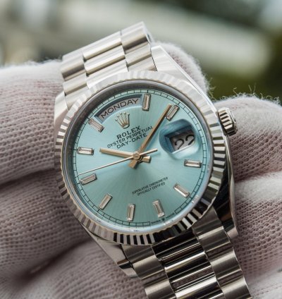 Rolex Day-date 36 36mm Dial Day-date - Ice Blue Diamond Baguette