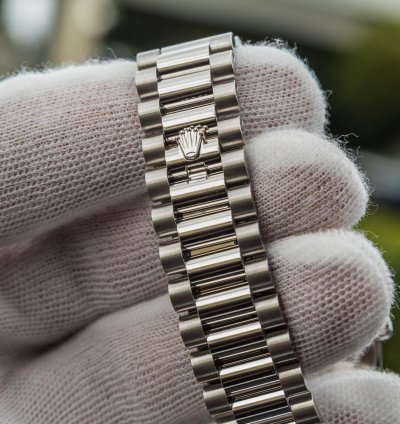 Rolex Day-date 36 36mm Dial Day-date - Ice Blue Diamond Baguette