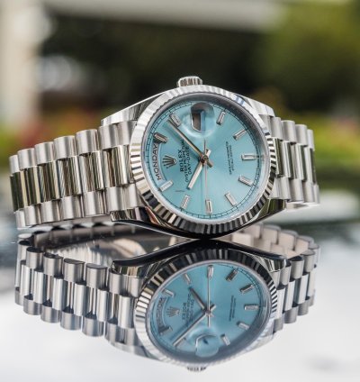 Rolex Day-date 36 36mm Dial Day-date - Ice Blue Diamond Baguette