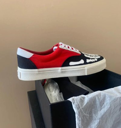 Low Top Skeleton Sneaker In Black Red