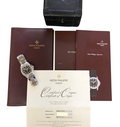 Patek Philippe Aquanaut Stainless Steel 36mm Box Papers 2006
