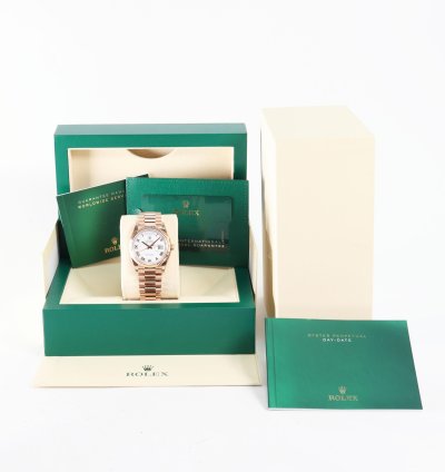Rolex Day-date 36 36mm Everose Gold White Roman Dial New