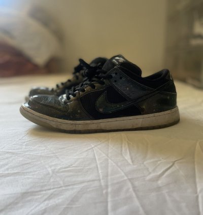 Nike Sb Dunk Low Intergalactic 420
