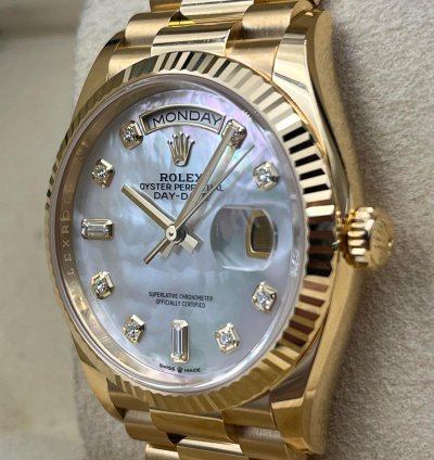 Rolex Day-date 36 36mm Mother Of Pearl Dial Yellow Gold Bracelet 128238 Unworn 2023