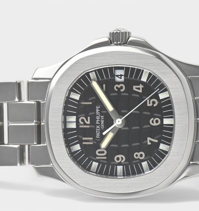 Patek Philippe Aquanaut Steel Black Automatic Date 34x36 3mm Papers 5066 1a