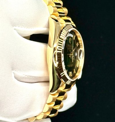 Rolex Day-date 36 36mm New Release 2024 Green Ombre Dial 128238 Box Papers