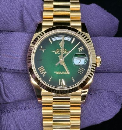Rolex Day-date 36 36mm New Release 2024 Green Ombre Dial 128238 Box Papers