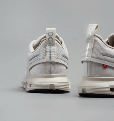 On Cloud 6 Waterproof White Pearl Ice