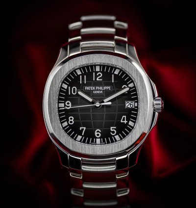 Patek Philippe Aquanaut Steel Black Dial 40mm Mint Box Papers 5167 1a-001