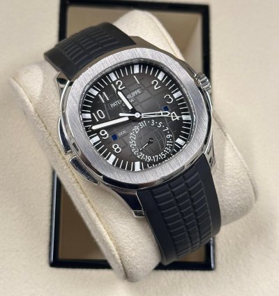 Patek Philippe Aquanaut Travel Time
