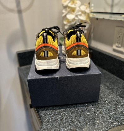New Dior B22 Brown Yellow Size 42 9us